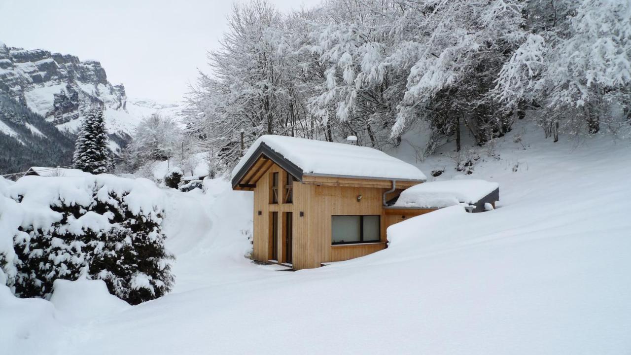 Chalet*** Au Pied D'Une Prairie Face A La Montagne Sixt Esterno foto
